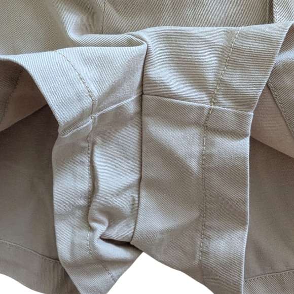 Aritzia TNA Cargo Unbelted 3" Short High-waisted Cargo Shorts Flax Beige Women M - Picture 7 of 11